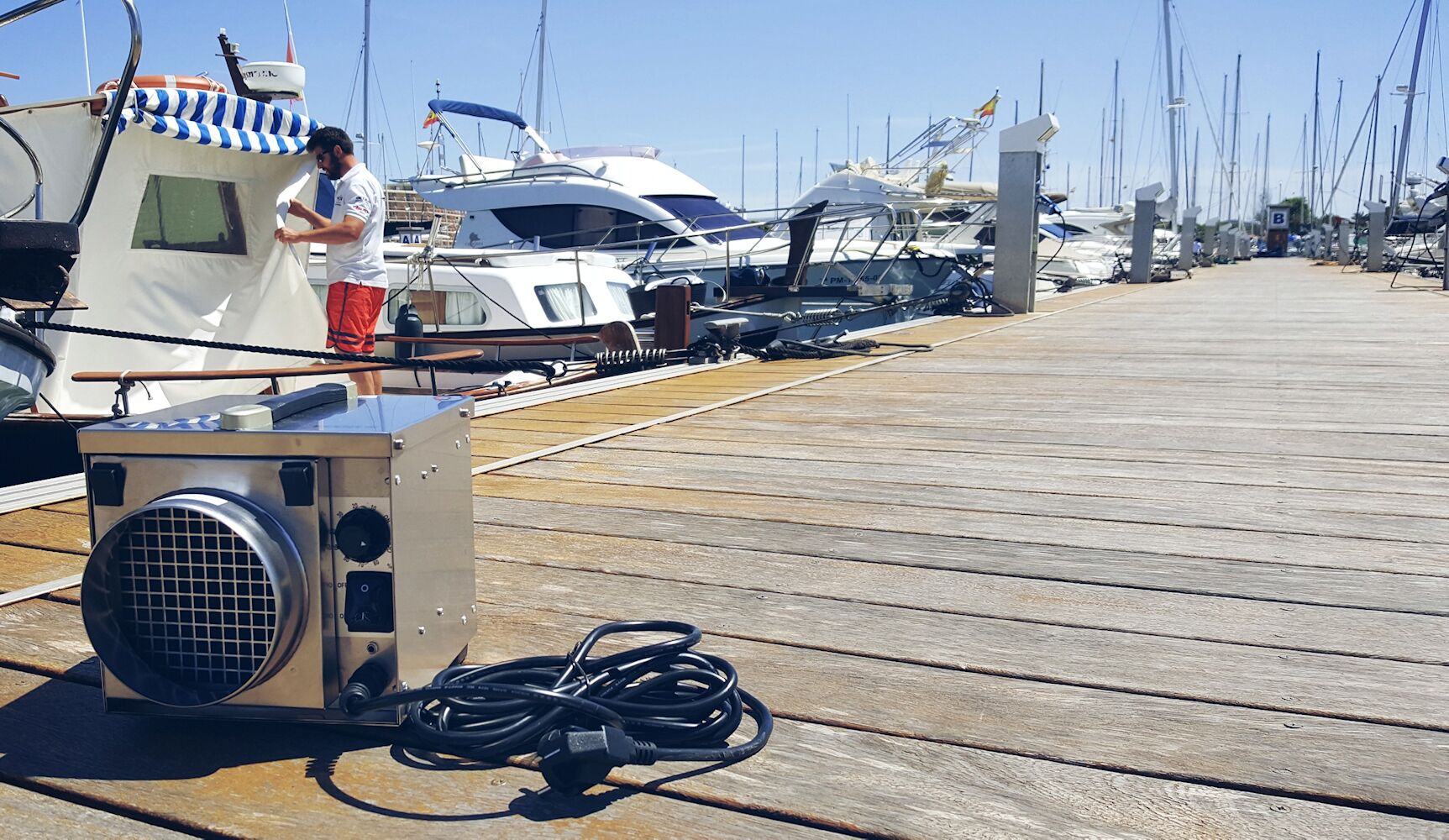 EPD30-PRO_Boat_Image_3